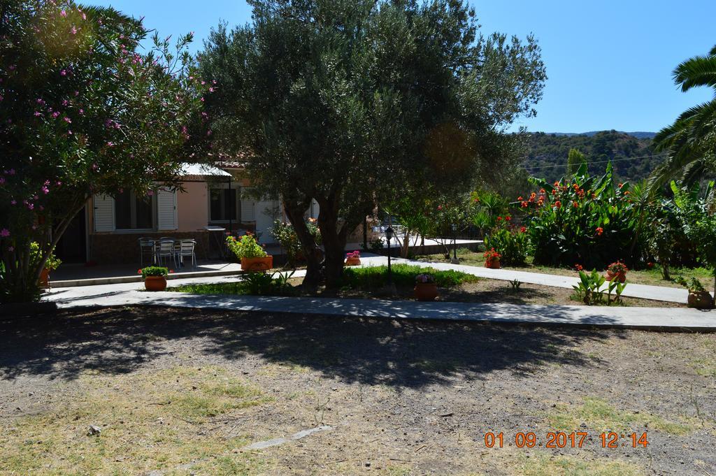 Garden View Apartments Anaxos Dış mekan fotoğraf