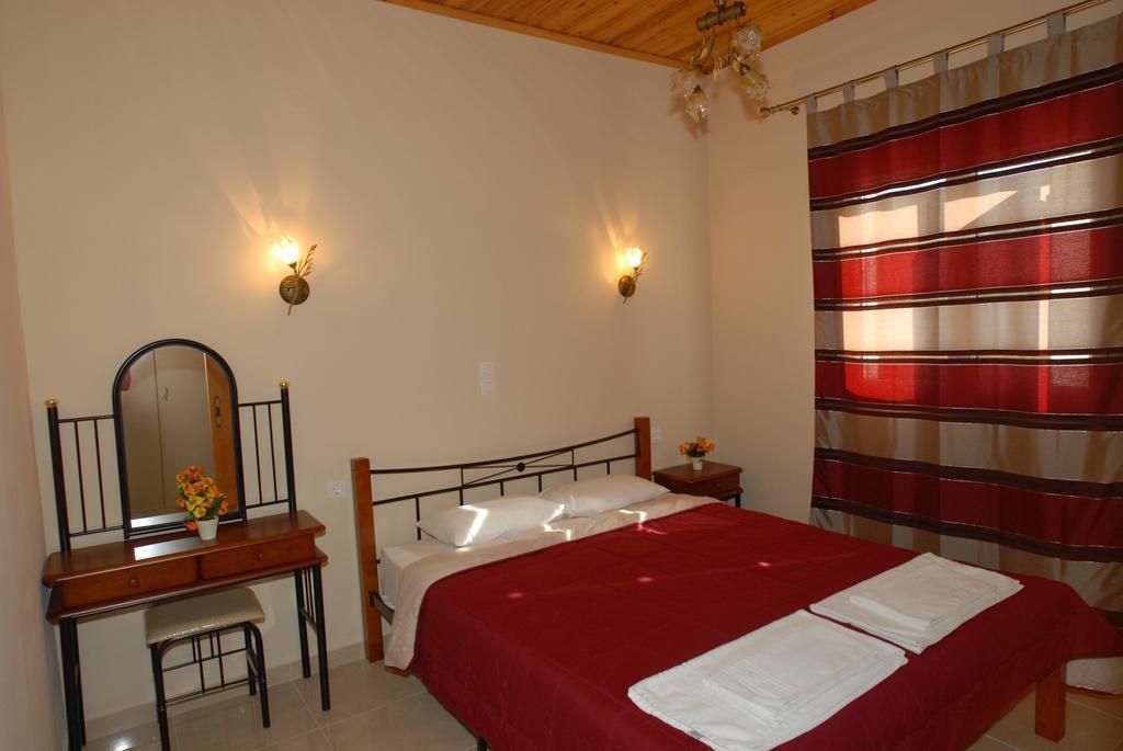 Garden View Apartments Anaxos Dış mekan fotoğraf
